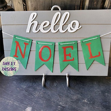 Reversible Holiday Faux Shiplap Banner